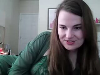hazel_blue live webcam thumbnail