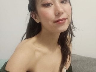 hazelseason live webcam thumbnail