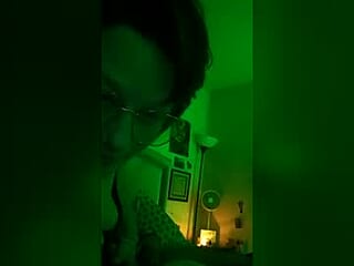 hazley69 live webcam thumbnail
