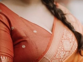 Heer_kaur8 live webcam thumbnail