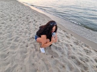 HelenLuxx live webcam thumbnail
