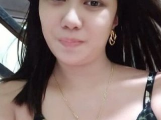 Hello_Kiffy69 live webcam thumbnail