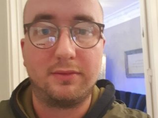 HelmutGGG1986 live webcam thumbnail