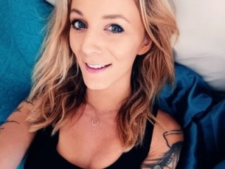 Heyitsmee33 live webcam thumbnail