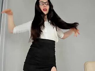 helen_sparkk live webcam thumbnail