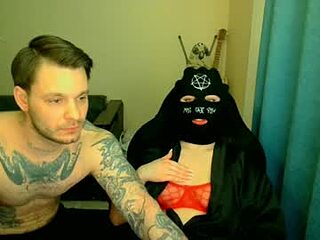 helenmur live webcam thumbnail