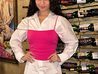 hellen_girls222 live webcam thumbnail