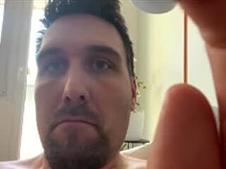 henrylee817817 live webcam thumbnail