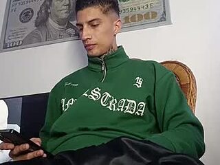 henzzeld420 live webcam thumbnail