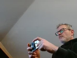 hering76 live webcam thumbnail
