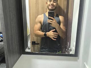 hermes_friends live webcam thumbnail