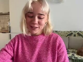 hey__lucy live webcam thumbnail