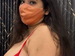 hey_rhea live webcam thumbnail