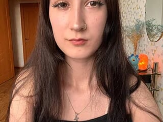 HildegardGallaty live webcam thumbnail