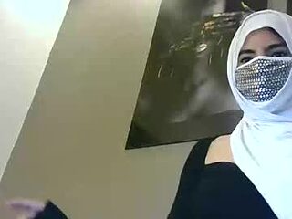 hijabi_girls live webcam thumbnail