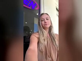 hmhaley99 live webcam thumbnail