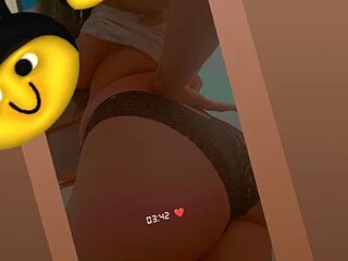 HONEY_SWEETY_XX live webcam thumbnail