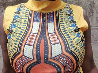 HOSTESS33 live webcam thumbnail