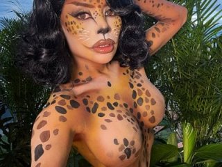 HOT_LADY_777 live webcam thumbnail