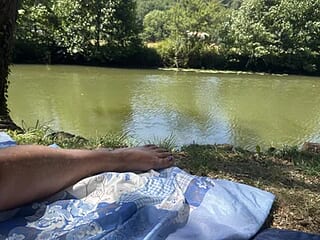 Holdmom live webcam thumbnail