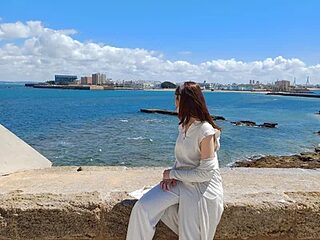 Honeygirl08 live webcam thumbnail