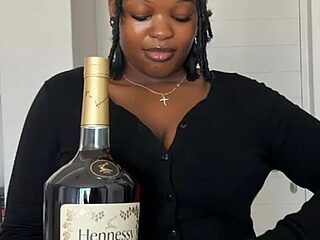 HornyMysteryx live webcam thumbnail