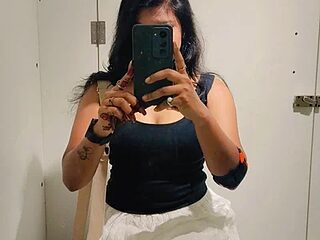 Horny_Twinkle live webcam thumbnail