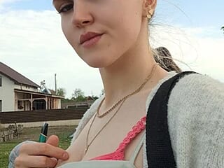 HotBlondie69 live webcam thumbnail