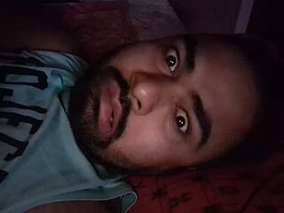 Hotanamikasharma live webcam thumbnail