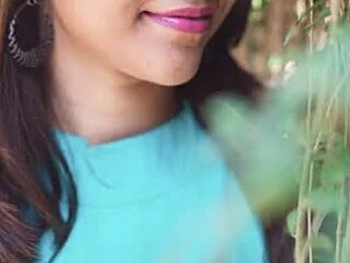Hotgirl_nidhi live webcam thumbnail