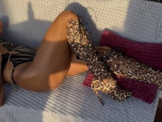 Hotmilfhamburg1 live webcam thumbnail