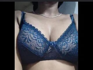 Hotty_Sonya live webcam thumbnail