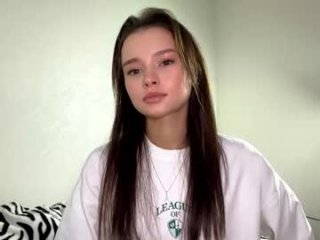 hoaarisa live webcam thumbnail