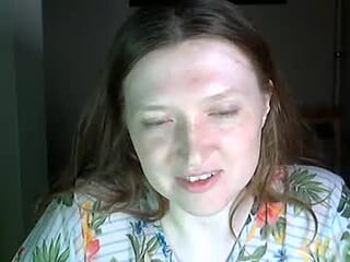 holistic_woman live webcam thumbnail