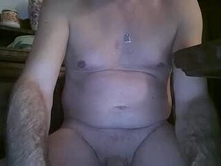 holly1982 live webcam thumbnail