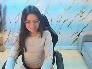 honeydoll_tf live webcam thumbnail