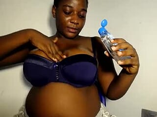 honeyy_sophia live webcam thumbnail