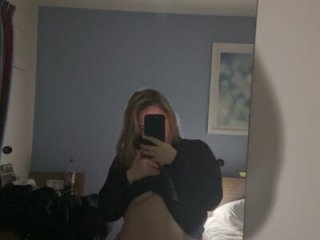 honeyyy24 live webcam thumbnail