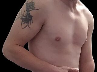 hornny_boy35 live webcam thumbnail
