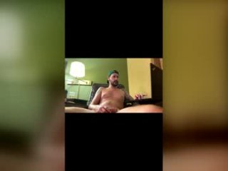 horns08kgc live webcam thumbnail