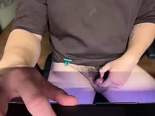 hornyasiannnnnnnn live webcam thumbnail
