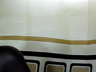 hornycums23 live webcam thumbnail
