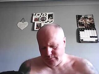 hornyguy19781978 live webcam thumbnail