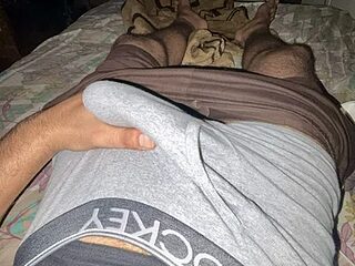 hornyypromaxx live webcam thumbnail