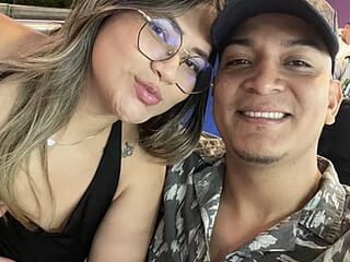 hotCoupleEc live webcam thumbnail