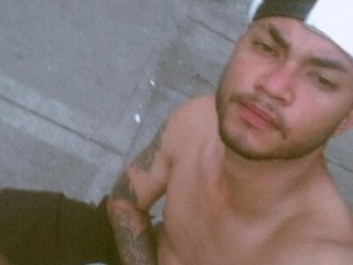 hot_guy_sweet live webcam thumbnail