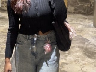 hot_mistress_ live webcam thumbnail