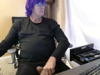 hot_sissyslut live webcam thumbnail