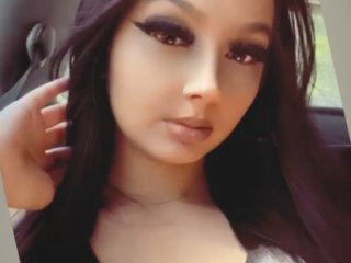 hotamanda01 live webcam thumbnail