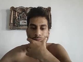 hotjuan11 live webcam thumbnail